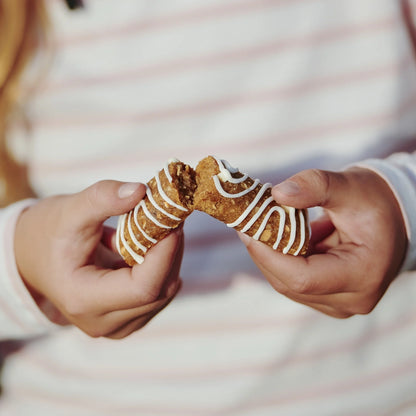 Clif - Iced Oatmeal Cookie Flavor Soft Baked Snack Bars, Organic Granola Bars, 6Ct