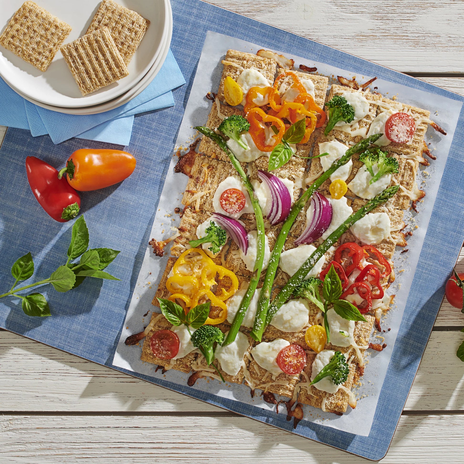 Triscuit - Organic Original Whole Grain Wheat Crackers, Organic Crackers, Vegan Snacks, 7 Oz